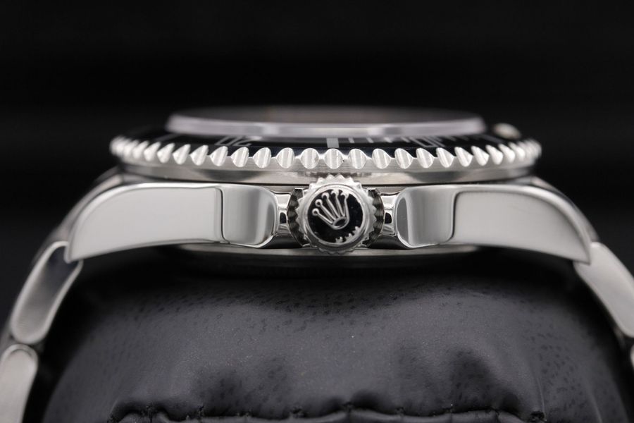 Rolex Sea-Dweller 16600